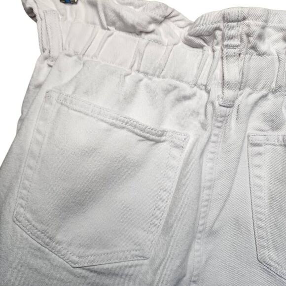 Greene St Denim Women Shorts, High Rise Paper Bag Waist White Jean Shorts, Sz 29 - Picture 8 of 10